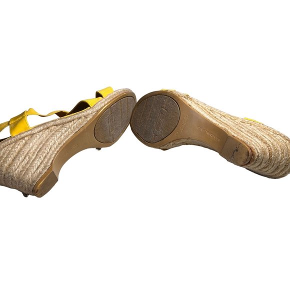 Bandolino Yellow Stretch Fabric Wedge Sandal 10.5M - Picture 11 of 11